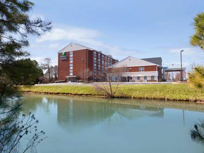 Resort Express North By Ihg